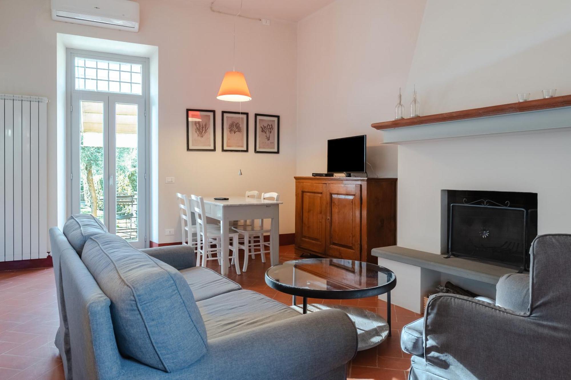 Borgo Syrah Hotel Cortona Buitenkant foto